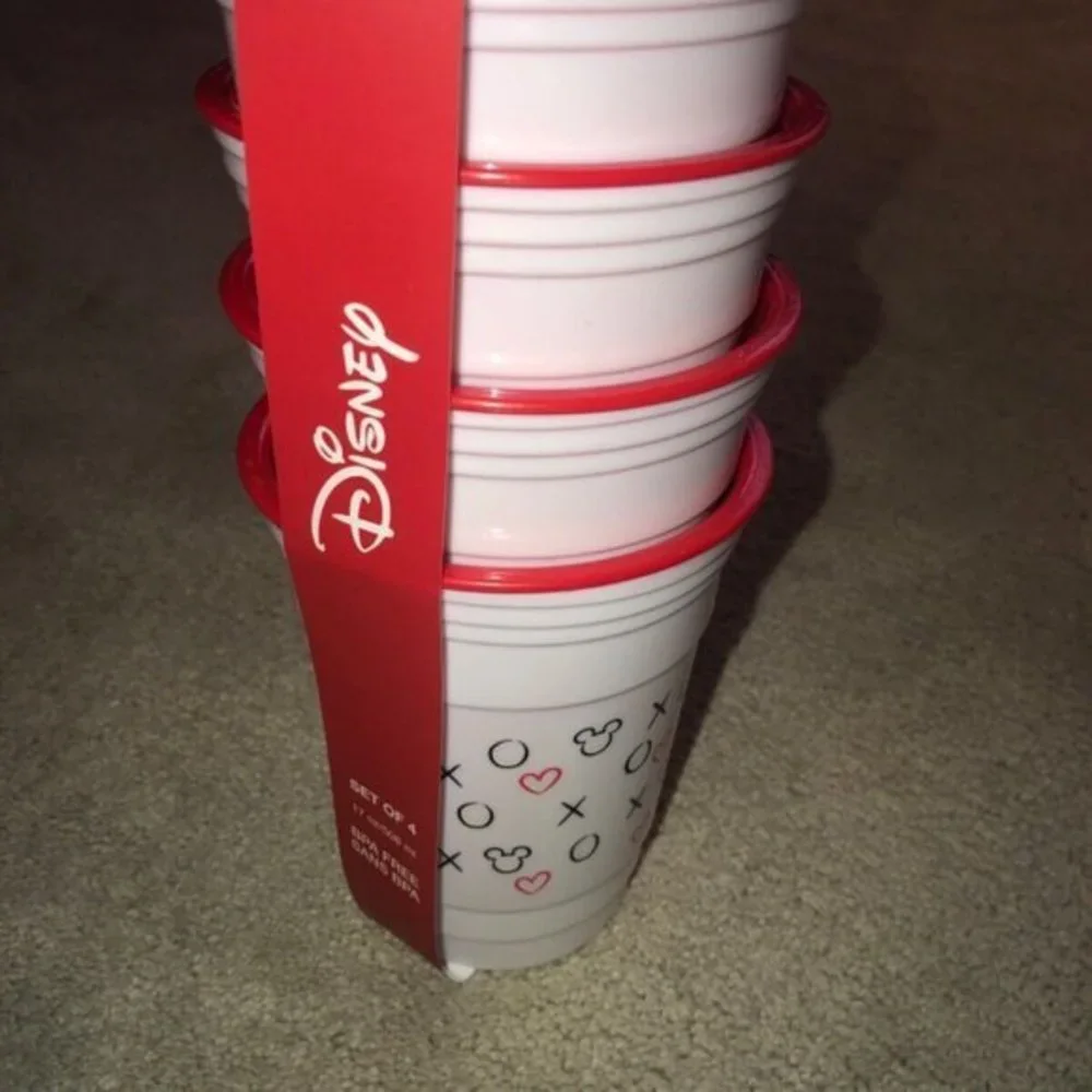 Disney‎ XO Mickey Mouse BPA Free Valentine’s Day Party Cups Set (4)